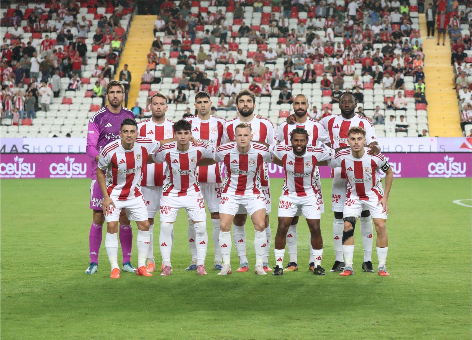 Antalyaspor 2025-26 GK 1 Kit