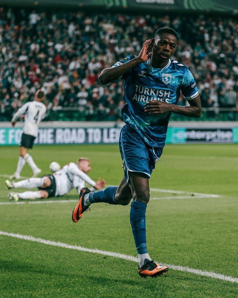 Samsunspor 2025-26 Conference League Third Kit