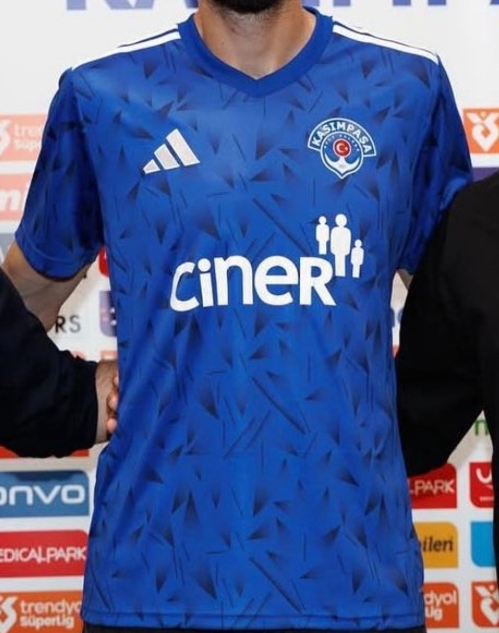 Kasımpaşa 2025-26 Away Kit
