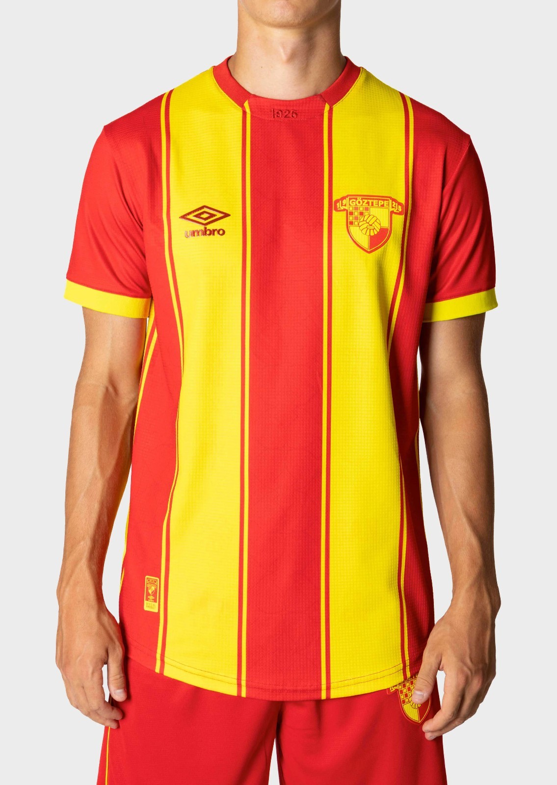 Göztepe 2025-26 Home Kit
