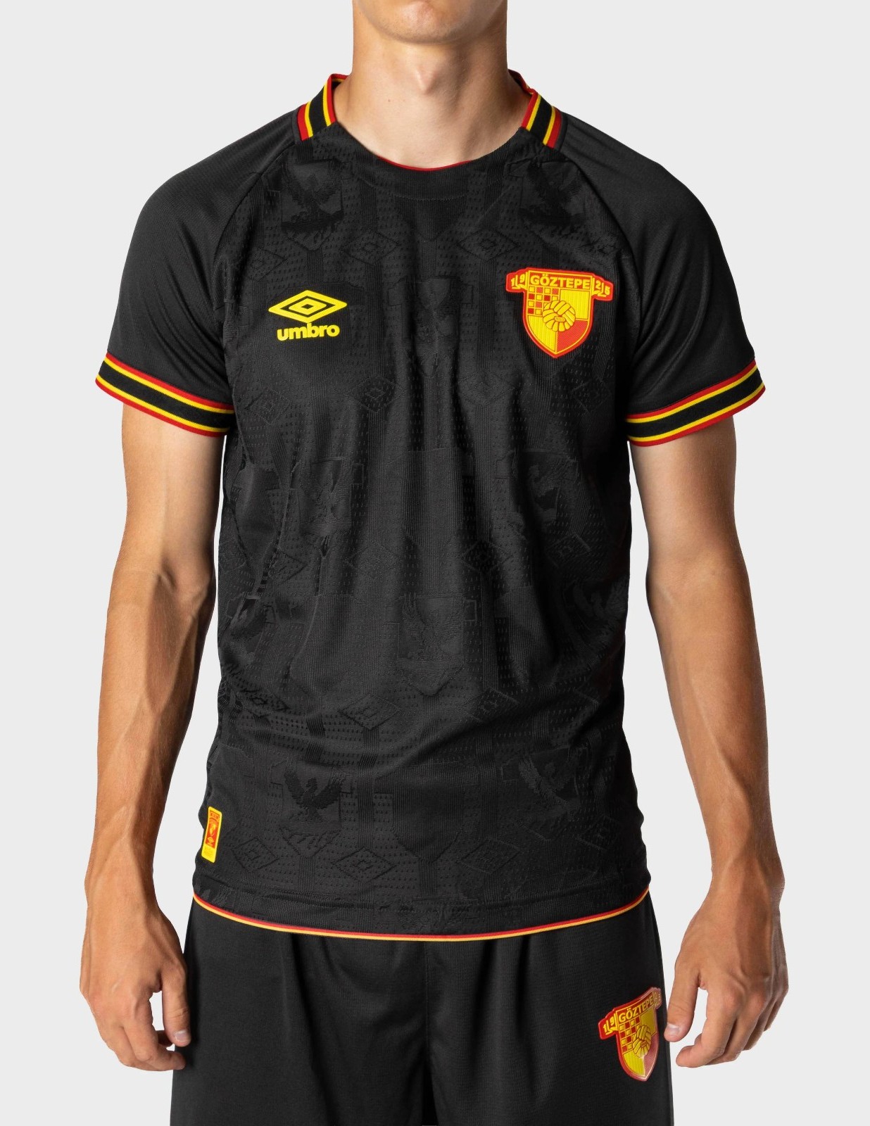 Göztepe 2025-26 Third Kit