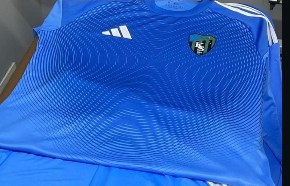 Kocaelispor 2025-26 GK 3 V2 Kit