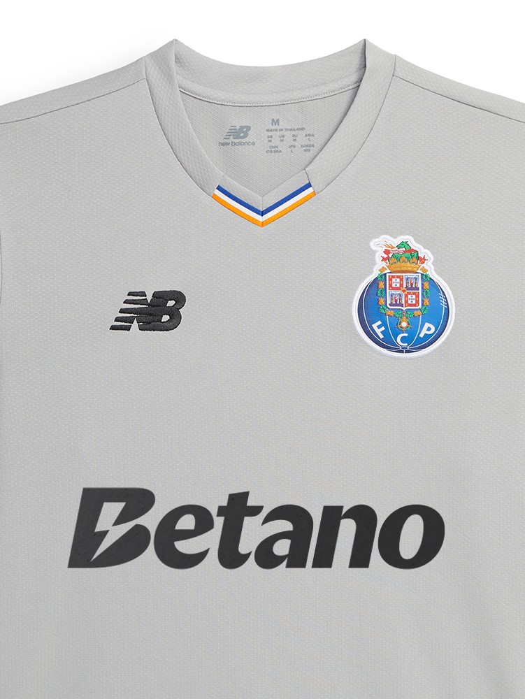 FC Porto 2025-26 GK Away Kit