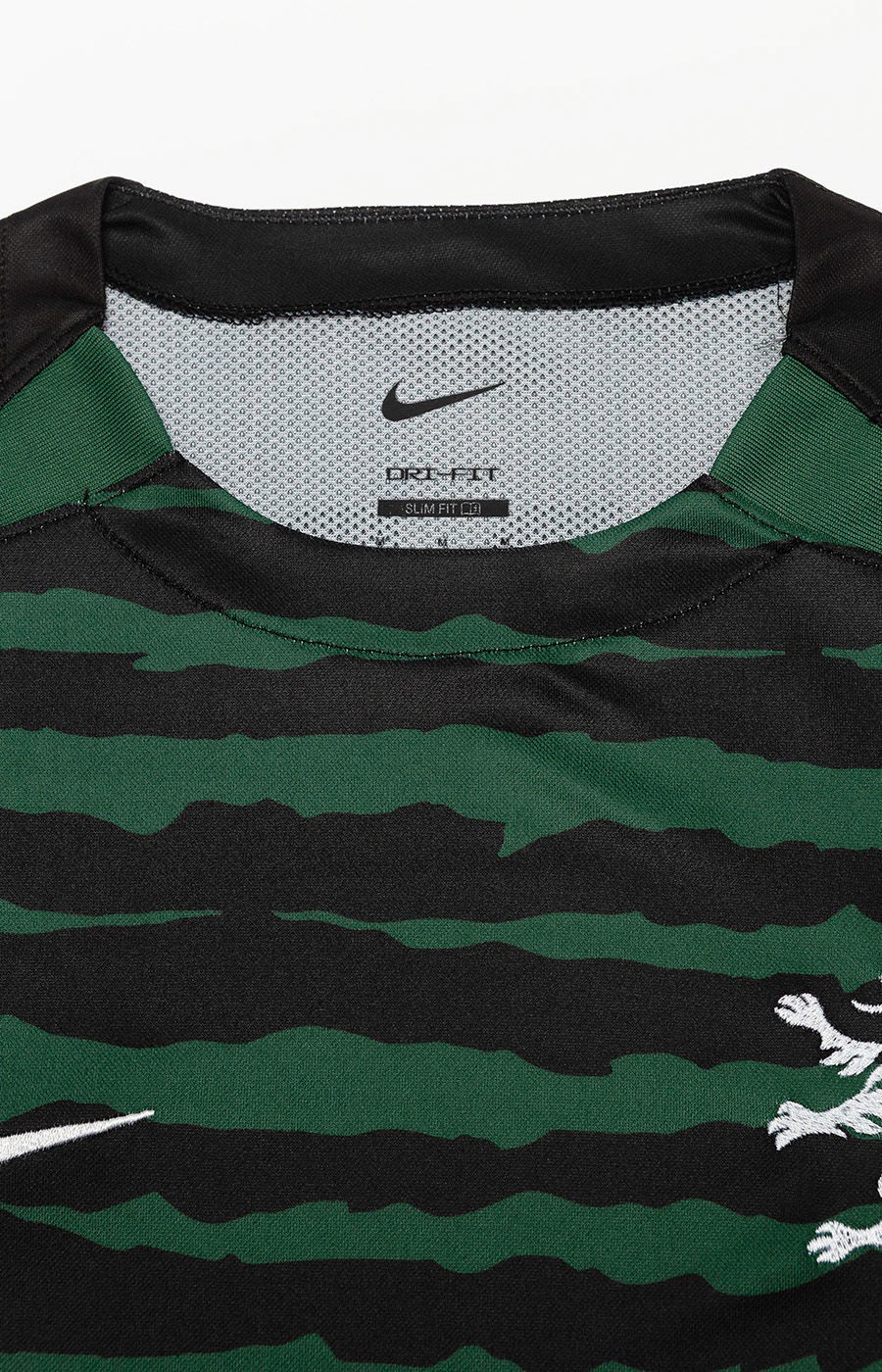 Sporting CP 2025-26 Christmas Kit