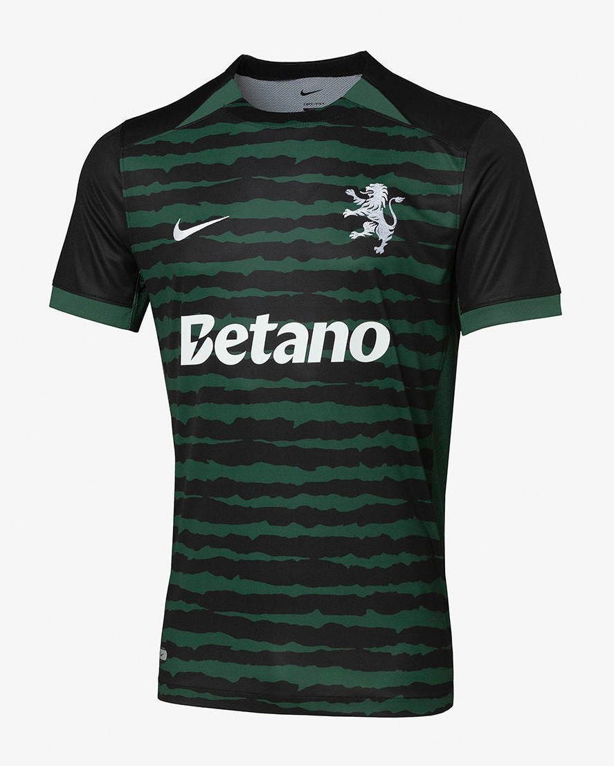 Sporting CP 2025-26 Christmas Kit