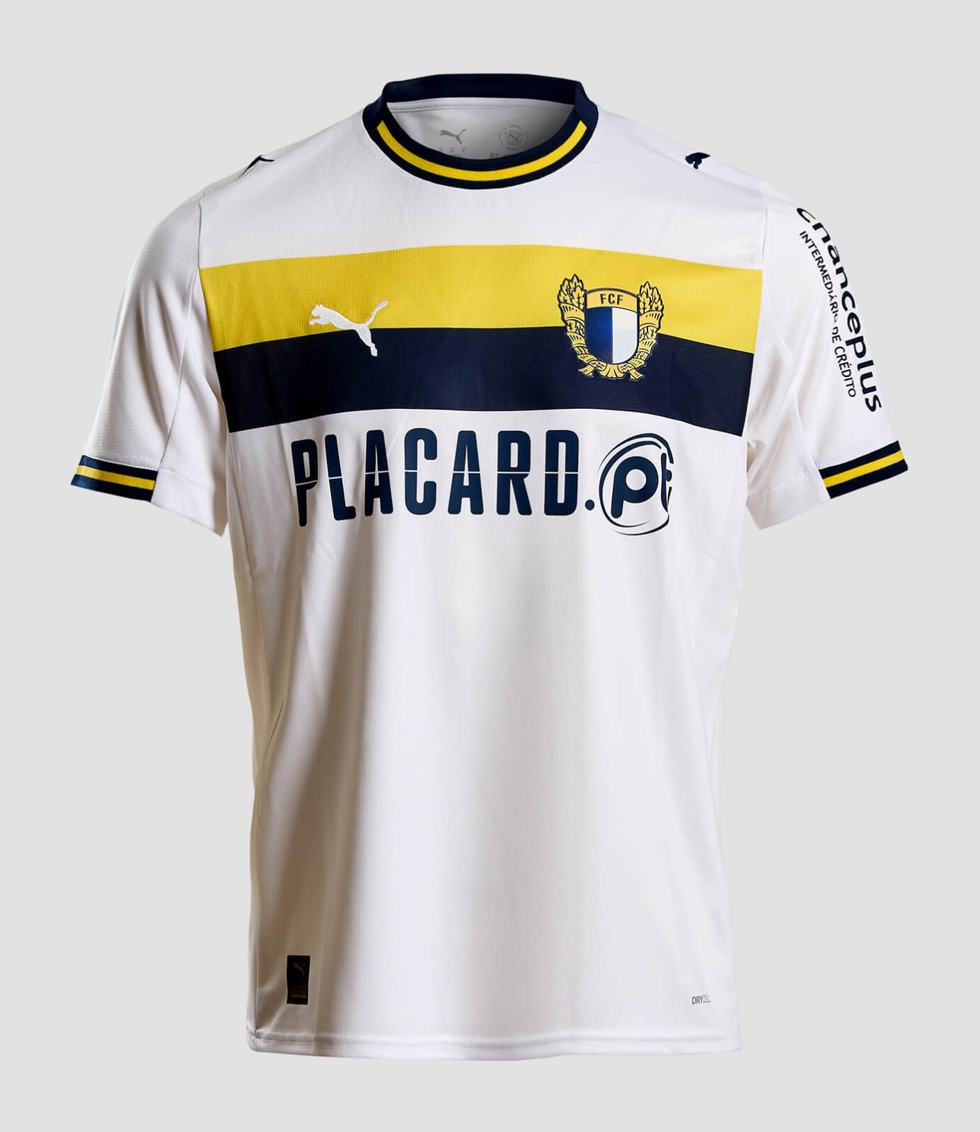 Famalicão 2025-26 Home Kit