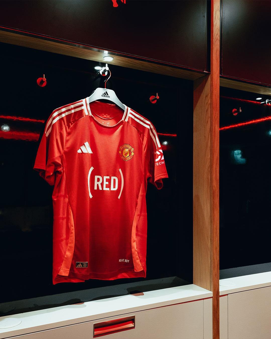 Manchester United 2024-25 Home V3 Kit