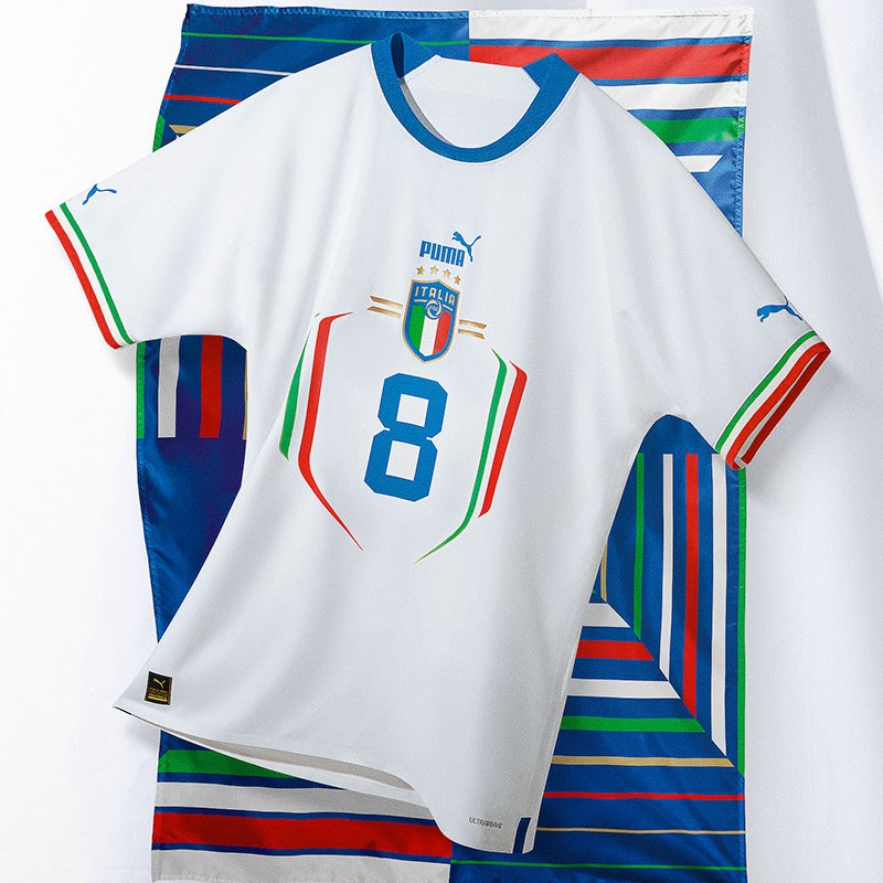 Italy 2022 Away Kit