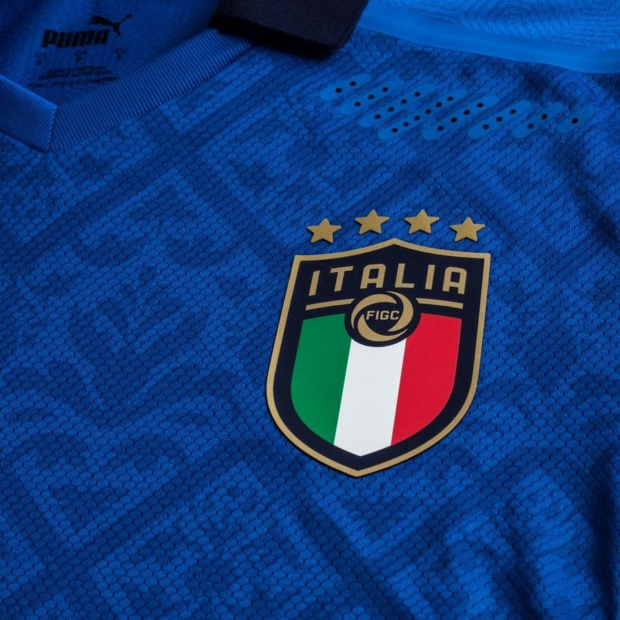 Italy 2020 Home Kit