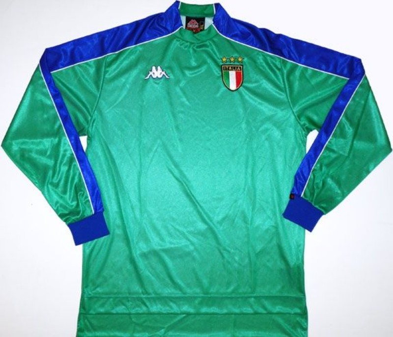 Italy 1999 GK 2 Kit