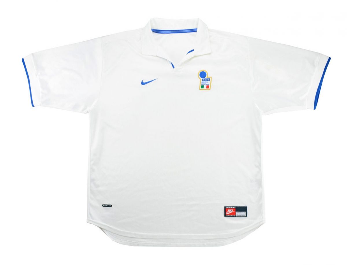 Italy 1998 Away Kit
