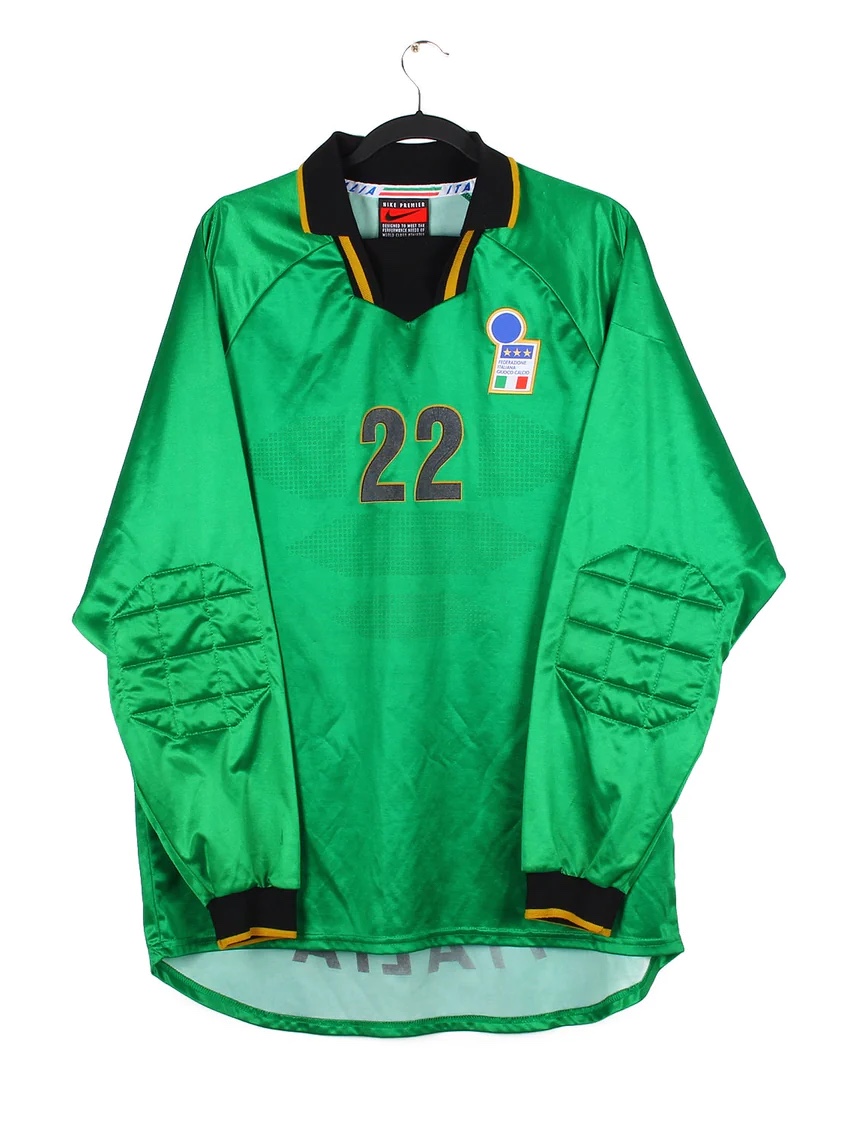 Italy 1996 GK 2 Kit