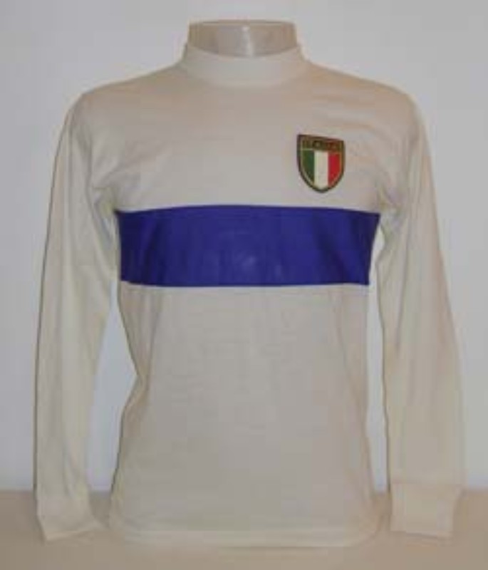 Italy 1974 Away Kit