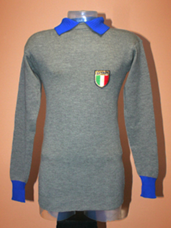 Italy 1966 GK Kit