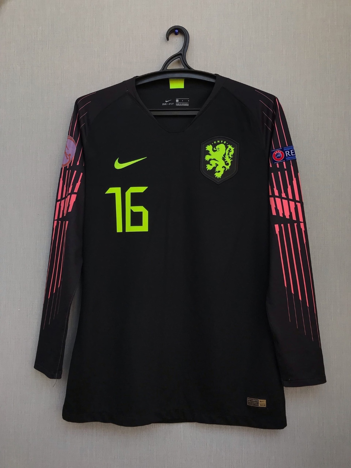 Netherlands 2018 GK 1 Kit