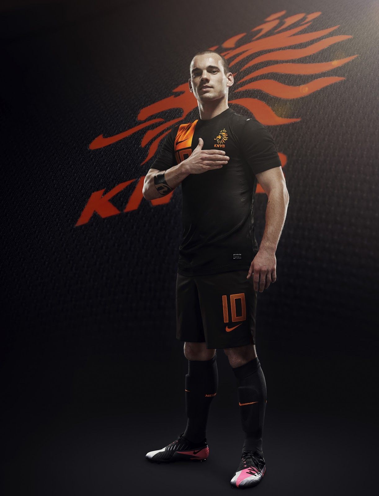 Netherlands 2012 Away Kit