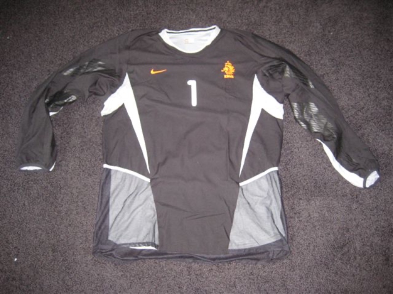 Netherlands 2002 GK 1 Kit
