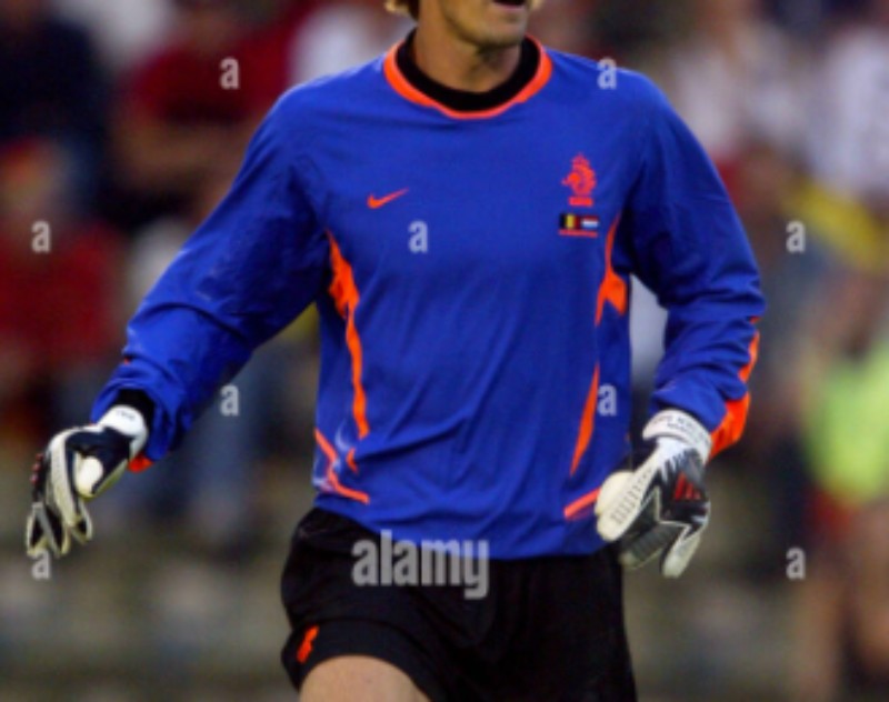 Netherlands 2002 GK 2 Kit