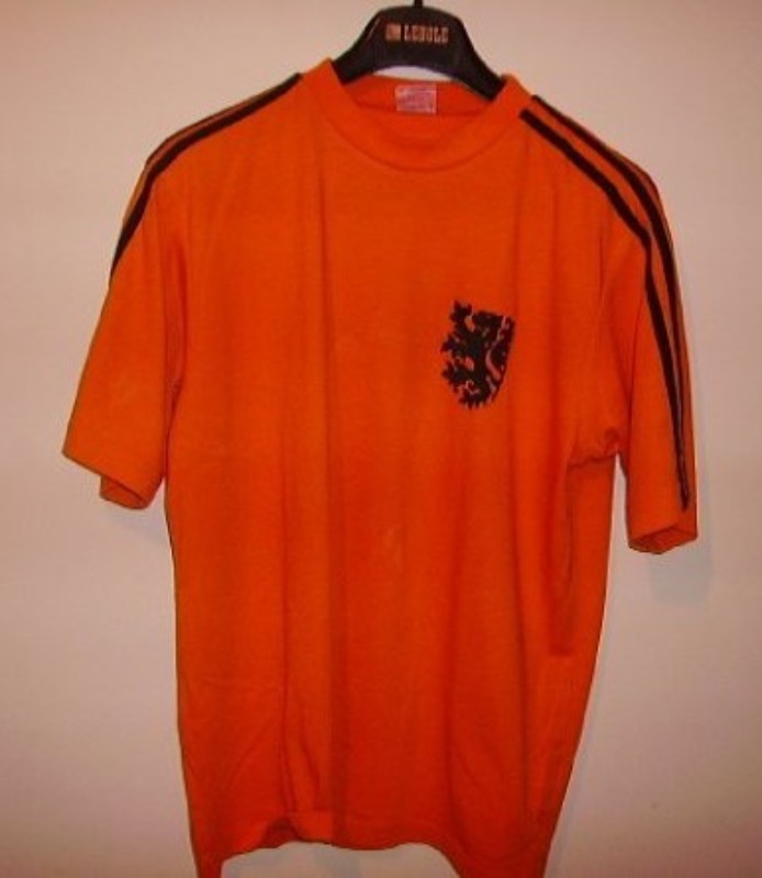 Netherlands 1976 Home Kit