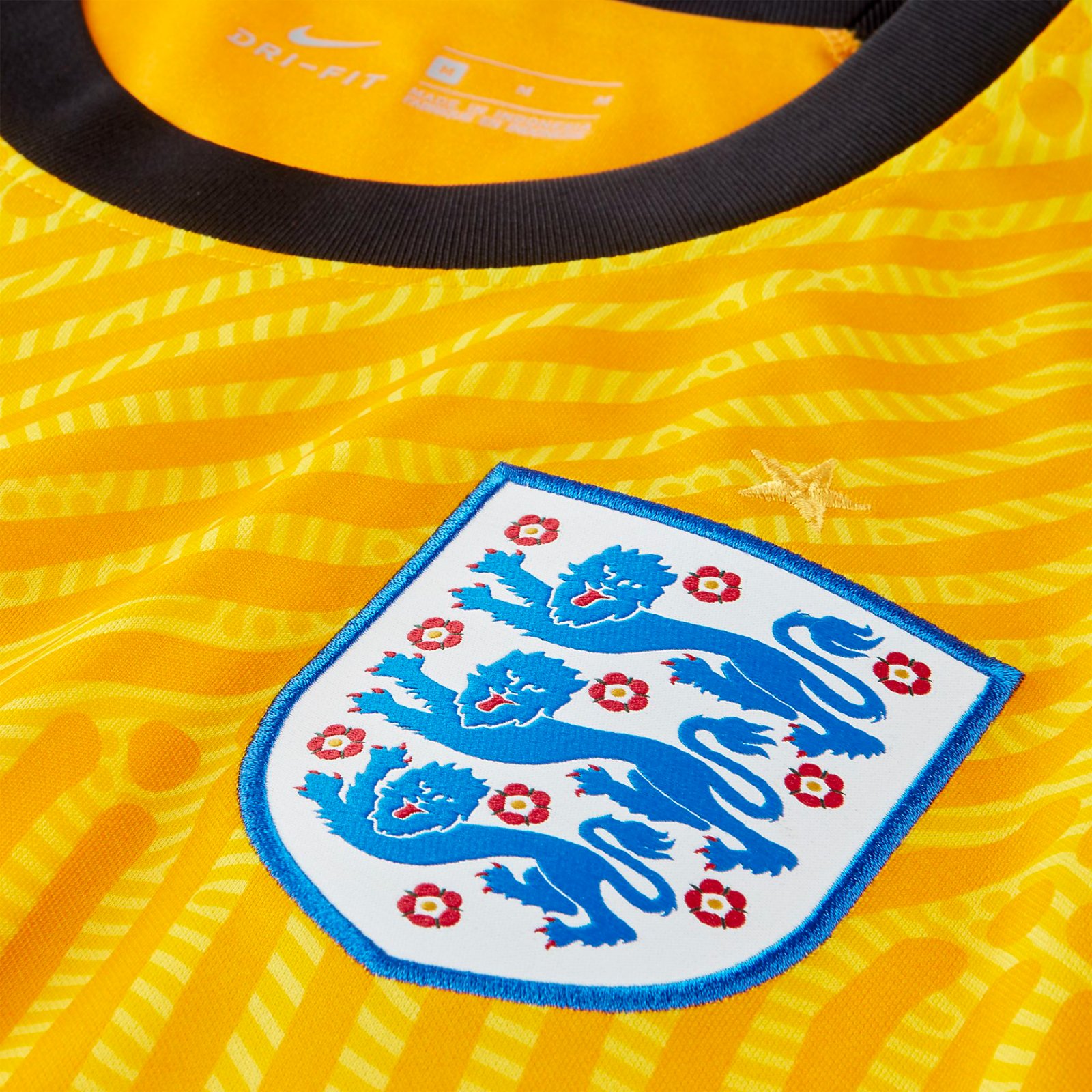 England 2020 GK 1 Kit
