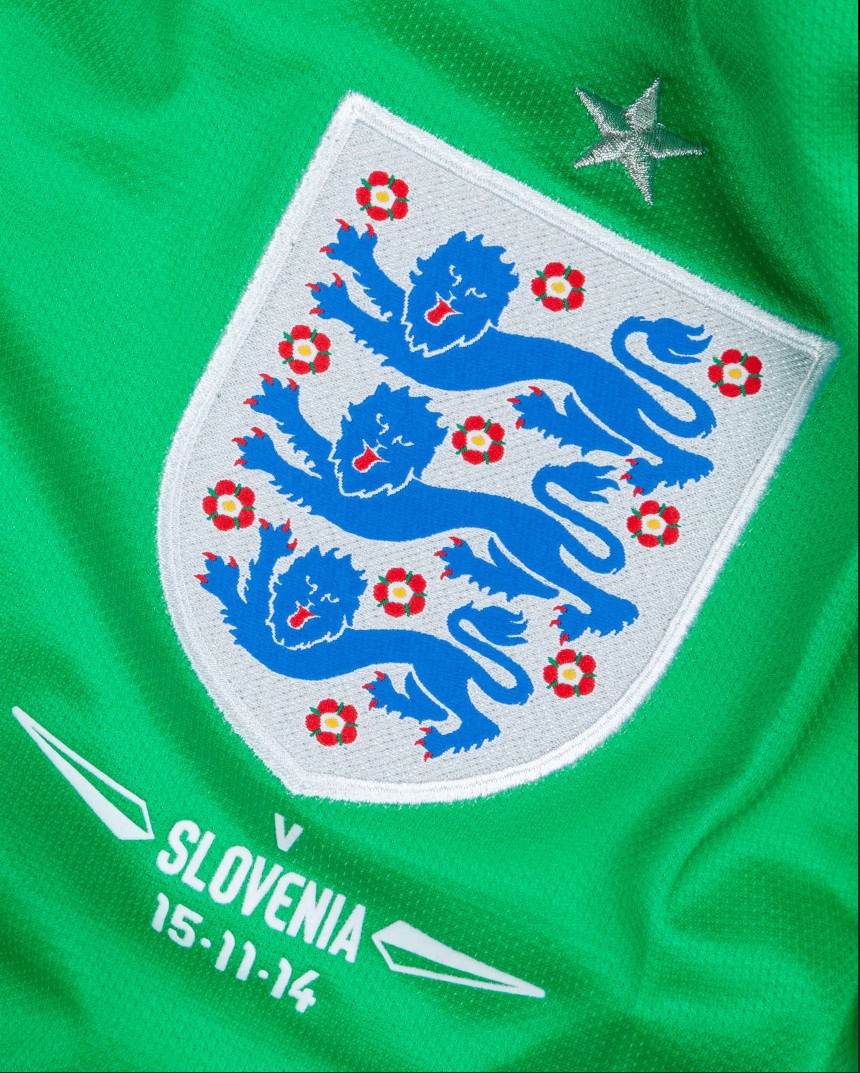 England 2014 GK Home Kit
