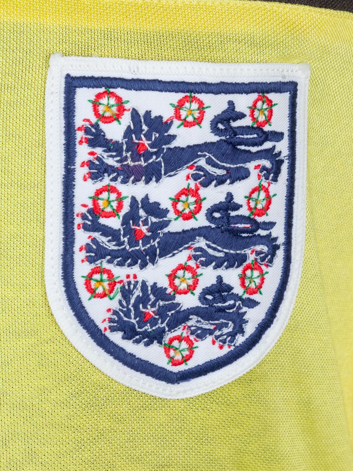 England 1982 GK Kit
