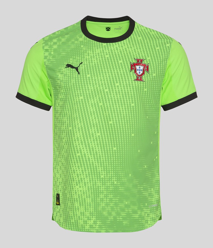 Portugal 2025 GK 1 Kit