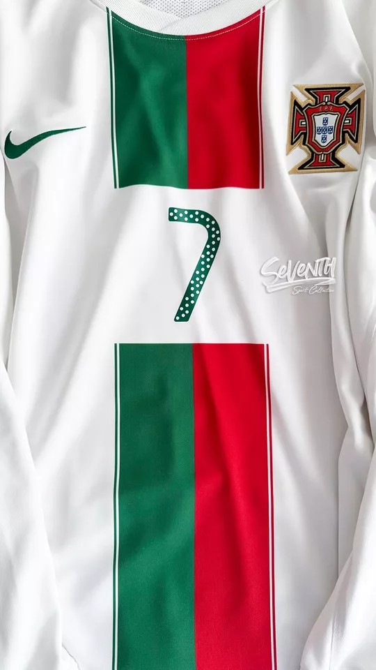 Portugal 2010 Away Kit