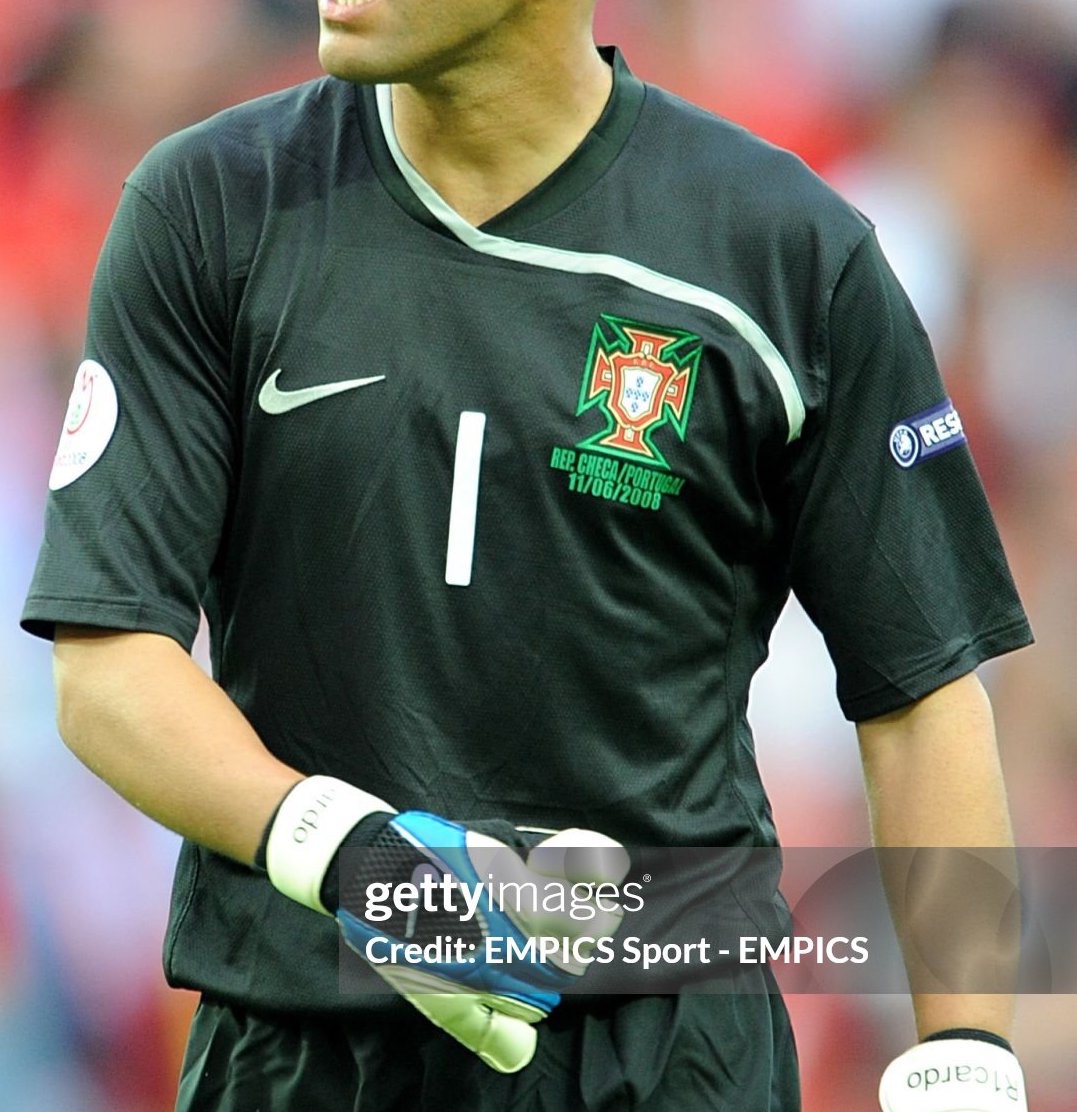 Portugal 2008 GK 1 Kit