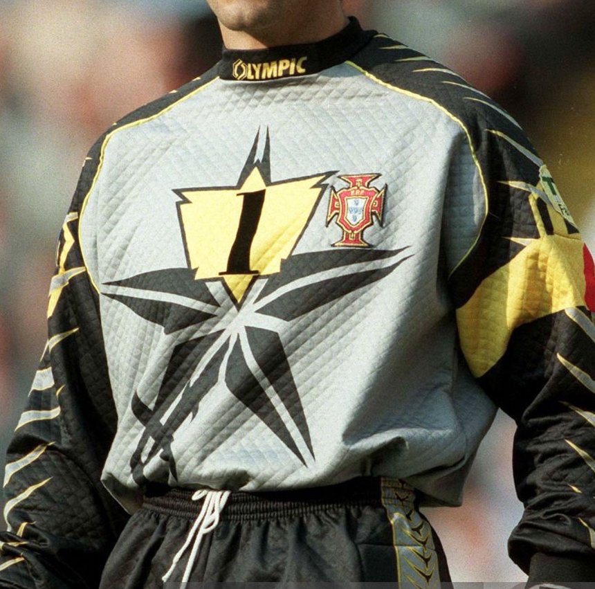 Portugal 1996 GK 1 Kit