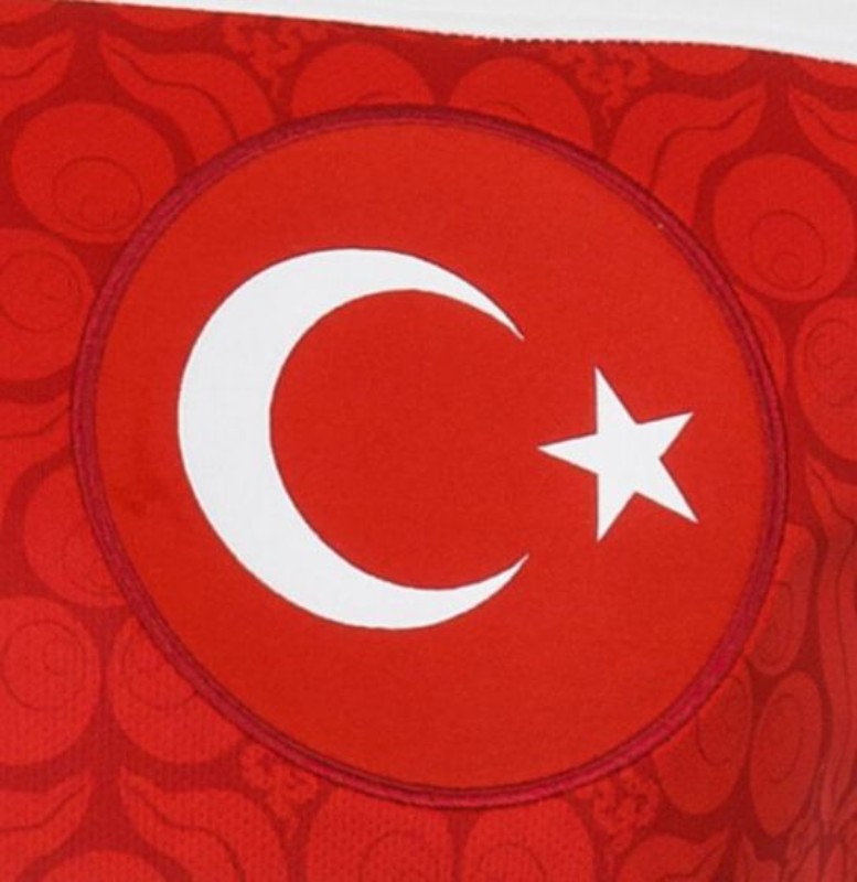 Turkey 2014 Away Kit