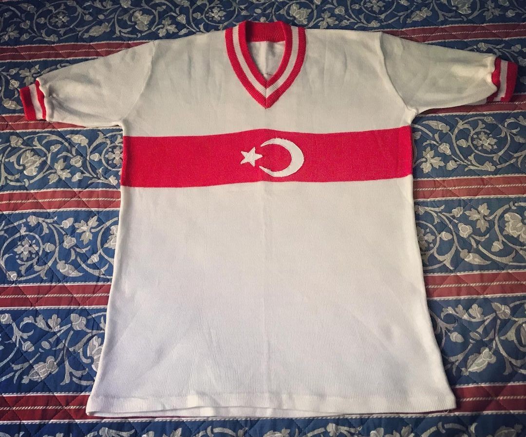 Turkey 1977 Home Kit
