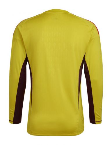 Spain 2022 GK 1 Kit