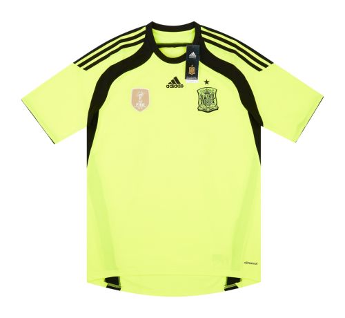 Spain 2014 GK Away Kit