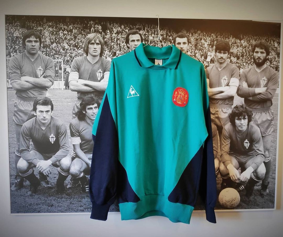 Spain 1988 GK 1 Kit