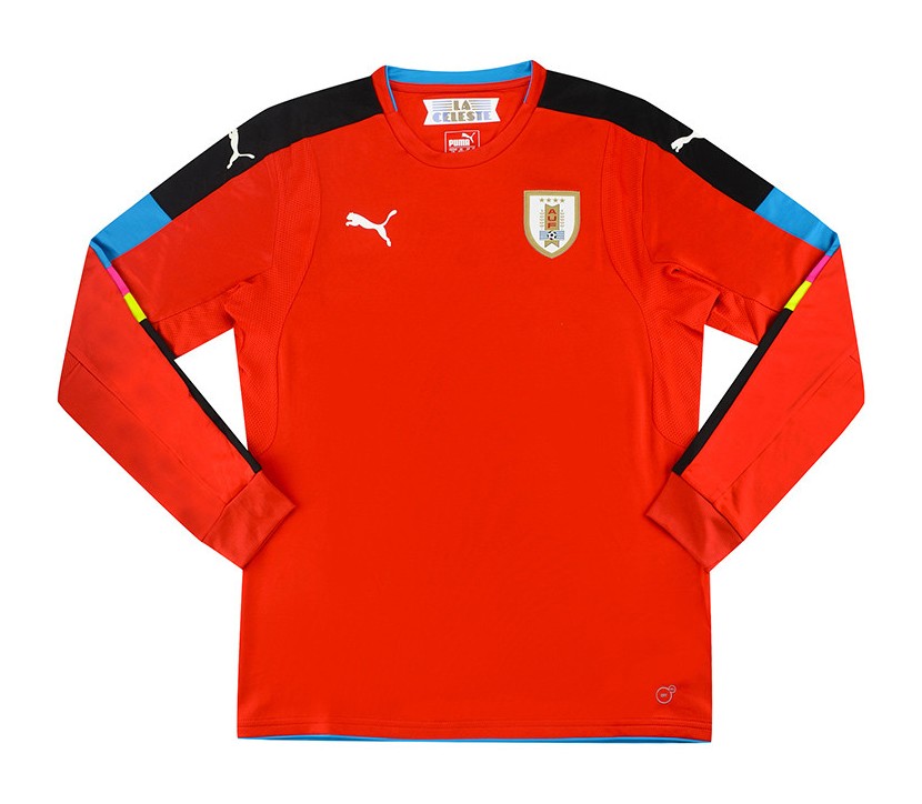 Uruguay 2016 GK 1 Kit