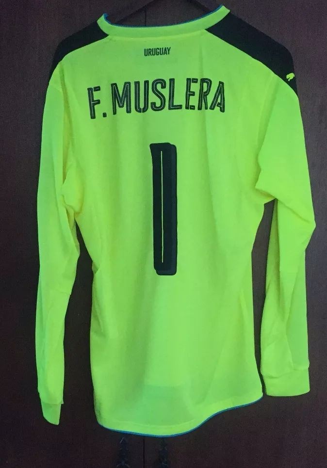 Uruguay 2016 GK 2 Kit
