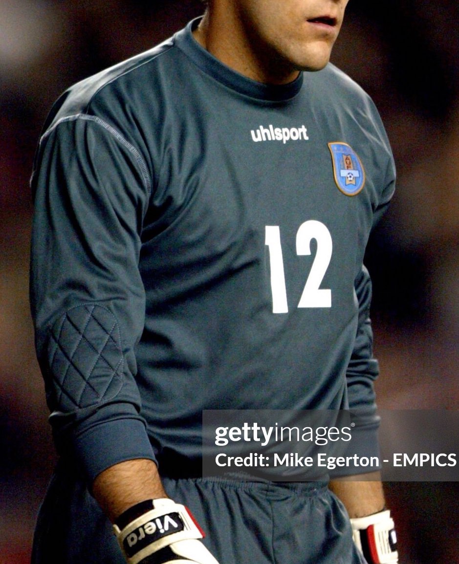 Uruguay 2006 GK 1 Kit