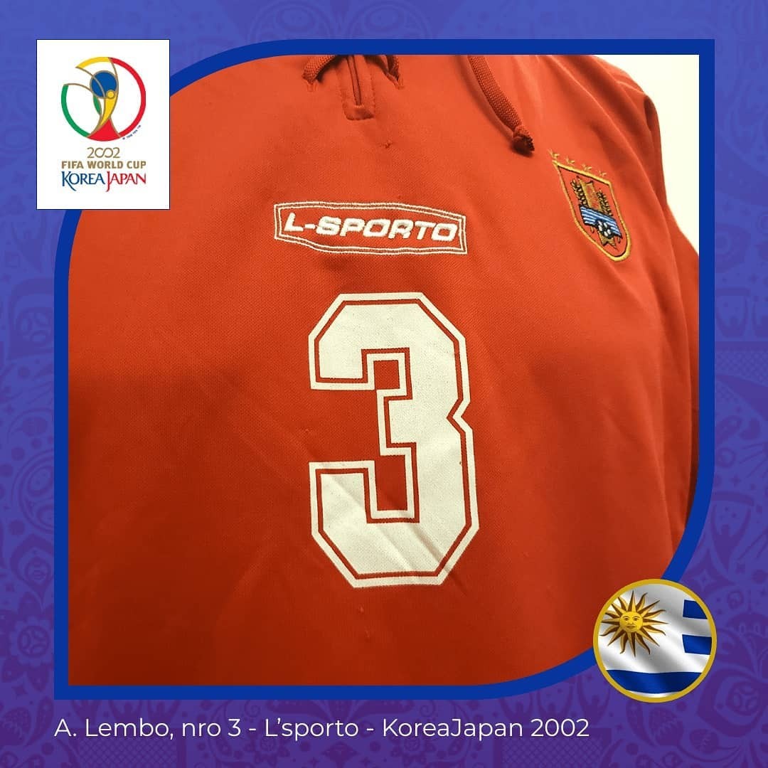 Uruguay 2002 Away Kit