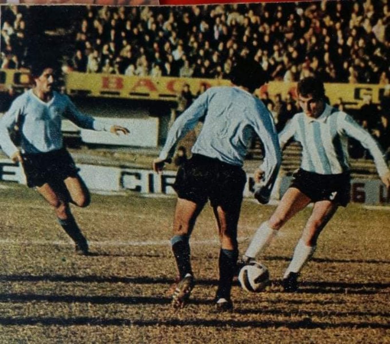 Uruguay 1972 Home Kit