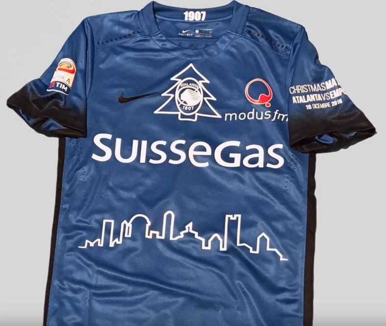 Atalanta BC 2016-17 Christmas Kit