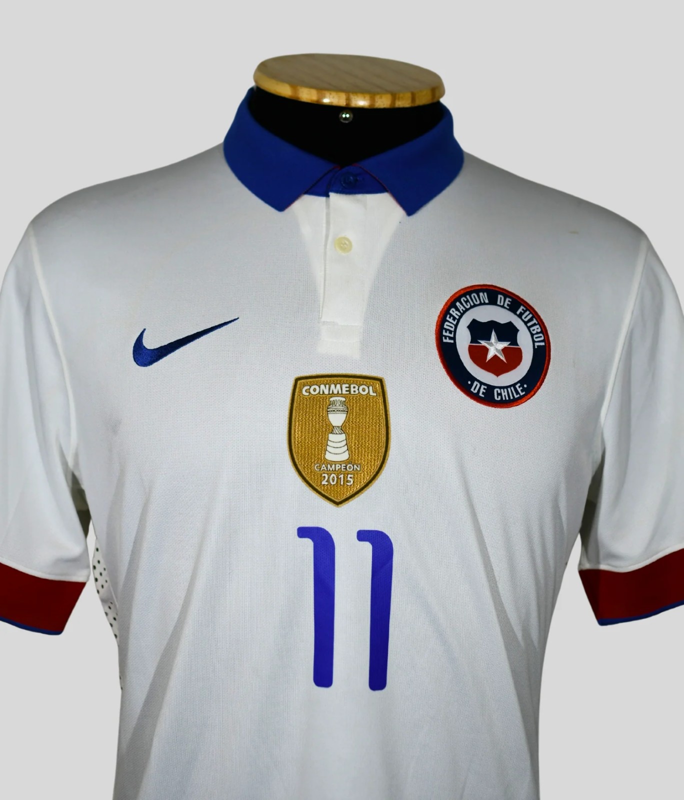 Chile 2015-16 Away Kit