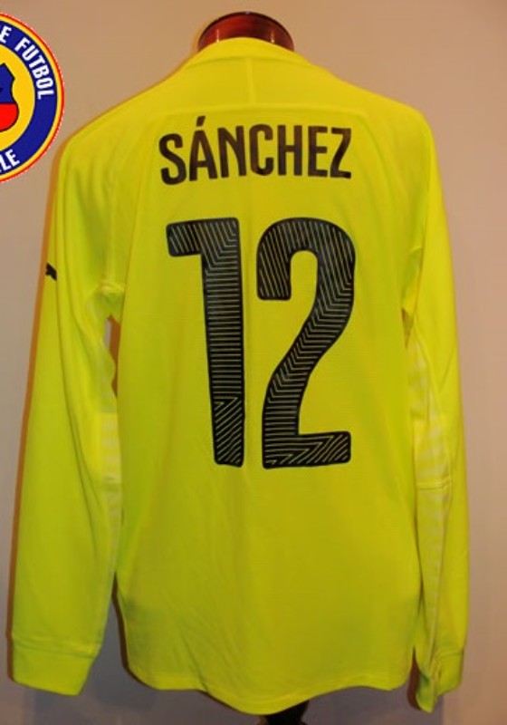 Chile 2014 GK 1 Kit