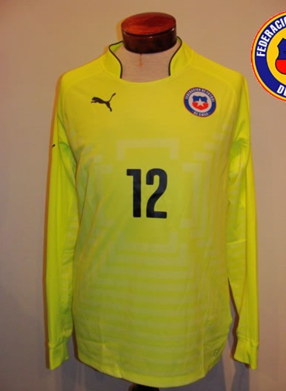 Chile 2014 GK 1 Kit