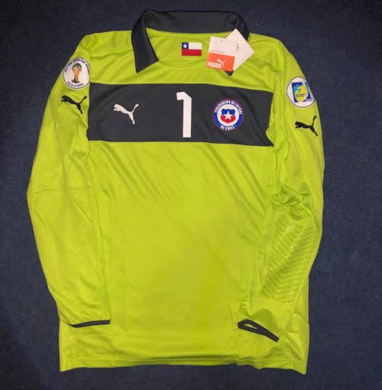 Chile 2012 GK 2 Kit