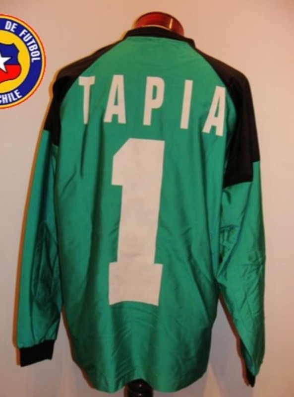 Chile 1997 GK 1 Kit