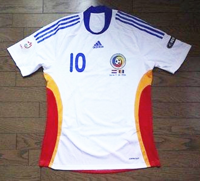 Romania 2008 Away Kit