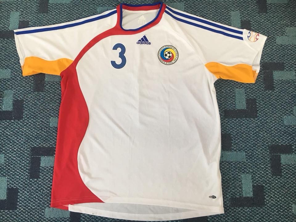 Romania 2006 Away Kit