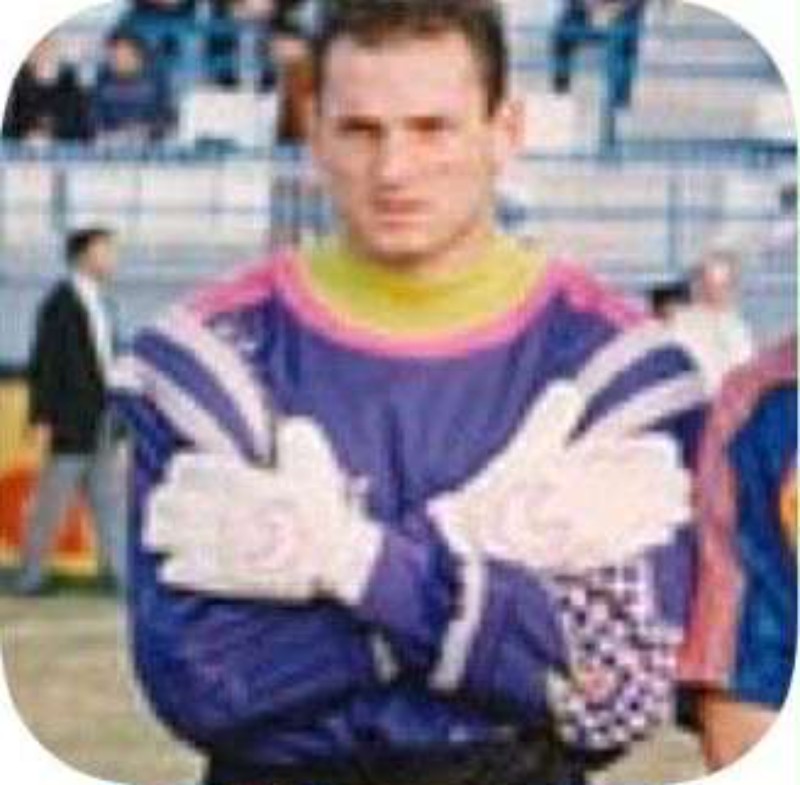 Romania 1993 GK 2 Kit