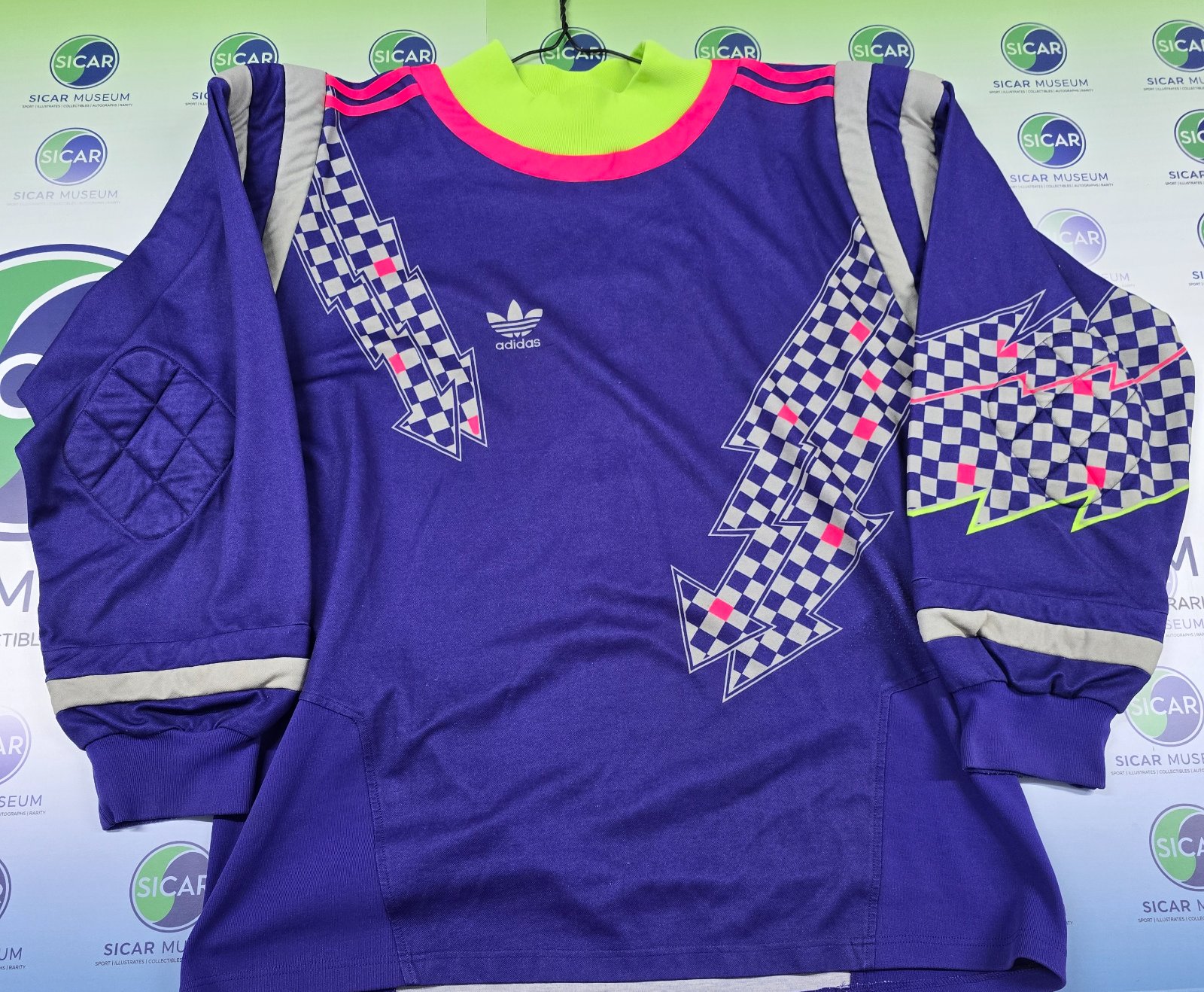 Romania 1993 GK 2 Kit